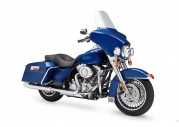 Harley-Davidson FLHX Street Gilde